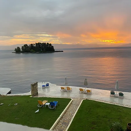 Pontikonisi & Hotel 3*