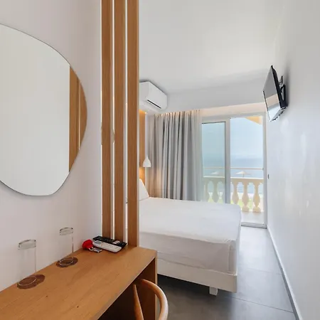 Pontikonisi & 3* Perama (Corfu)