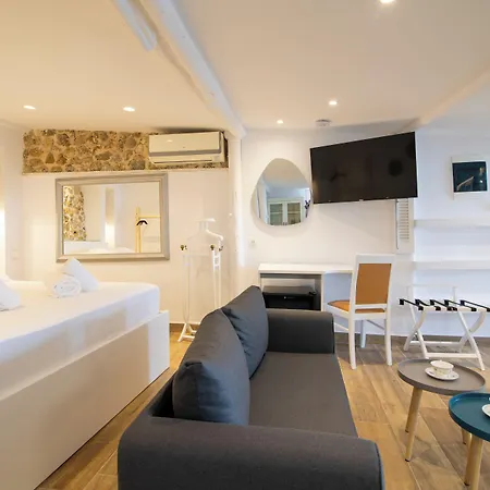 Pontikonisi & Suites-adults Only Otel 3*