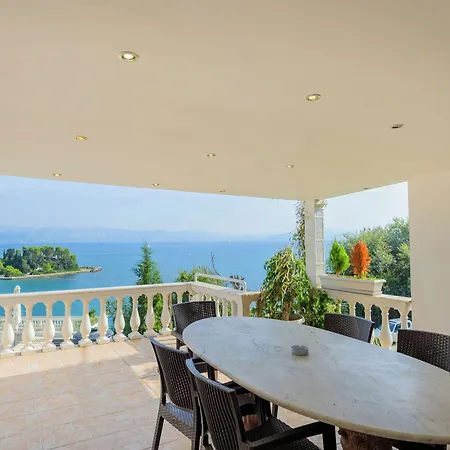 Pontikonisi & Suites-adults Only بيراما