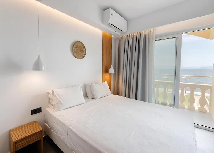 Отель Pontikonisi & Suites-adults Only 3*