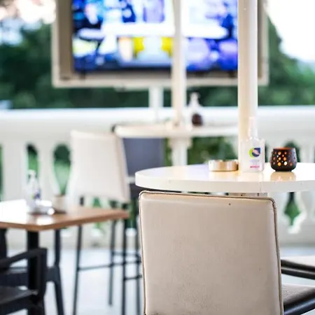 Hotel Pontikonisi & Suites-adults Only